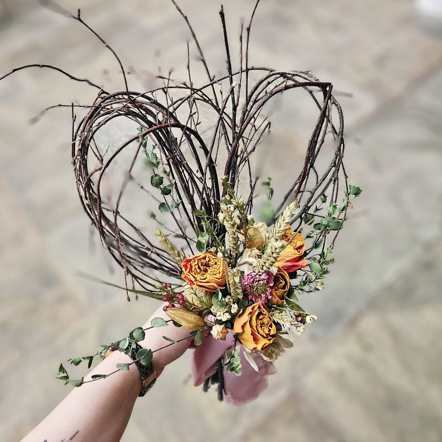 Wooden Heart Dried Bouquet