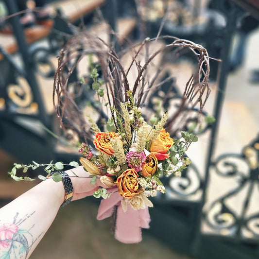 Wooden Heart Dried Bouquet