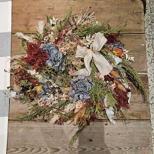 Moody Bloos Wreath (b-grade)