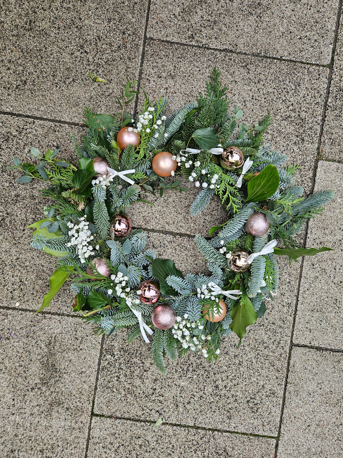 Decorated Circular Christmas Wreath